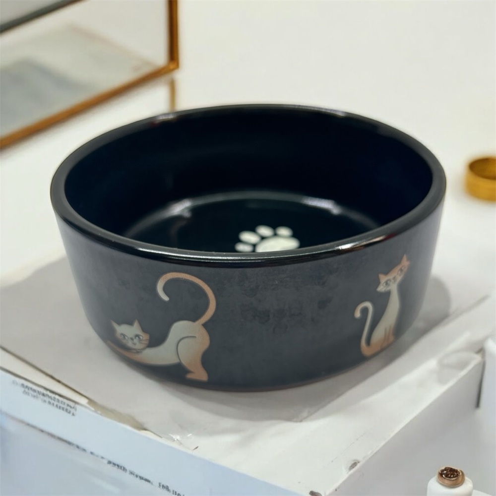 Black cat bowl 5"x 2" siamese brown cat graphic all around sitting stretching